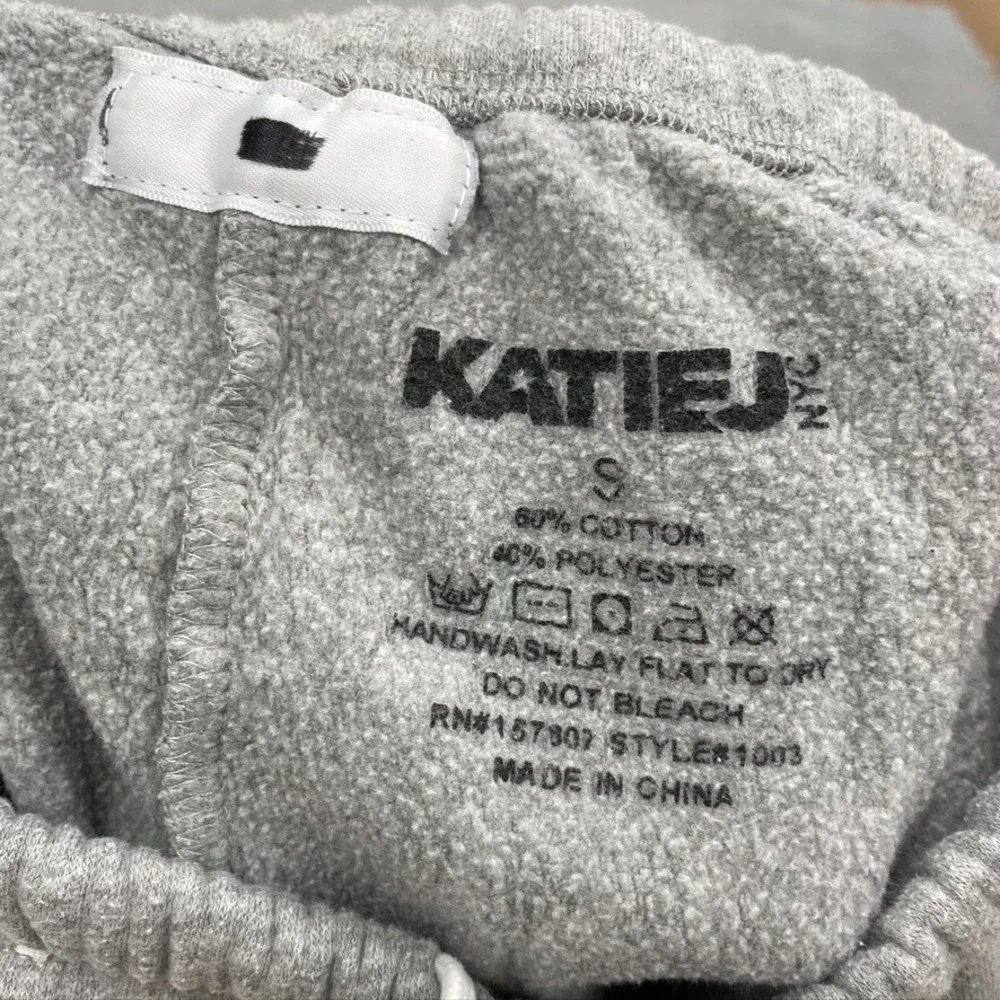 Katie J Outfit Lot‎ Girls Small Sweatshirt Skirt Sweatpants Sporty School Play